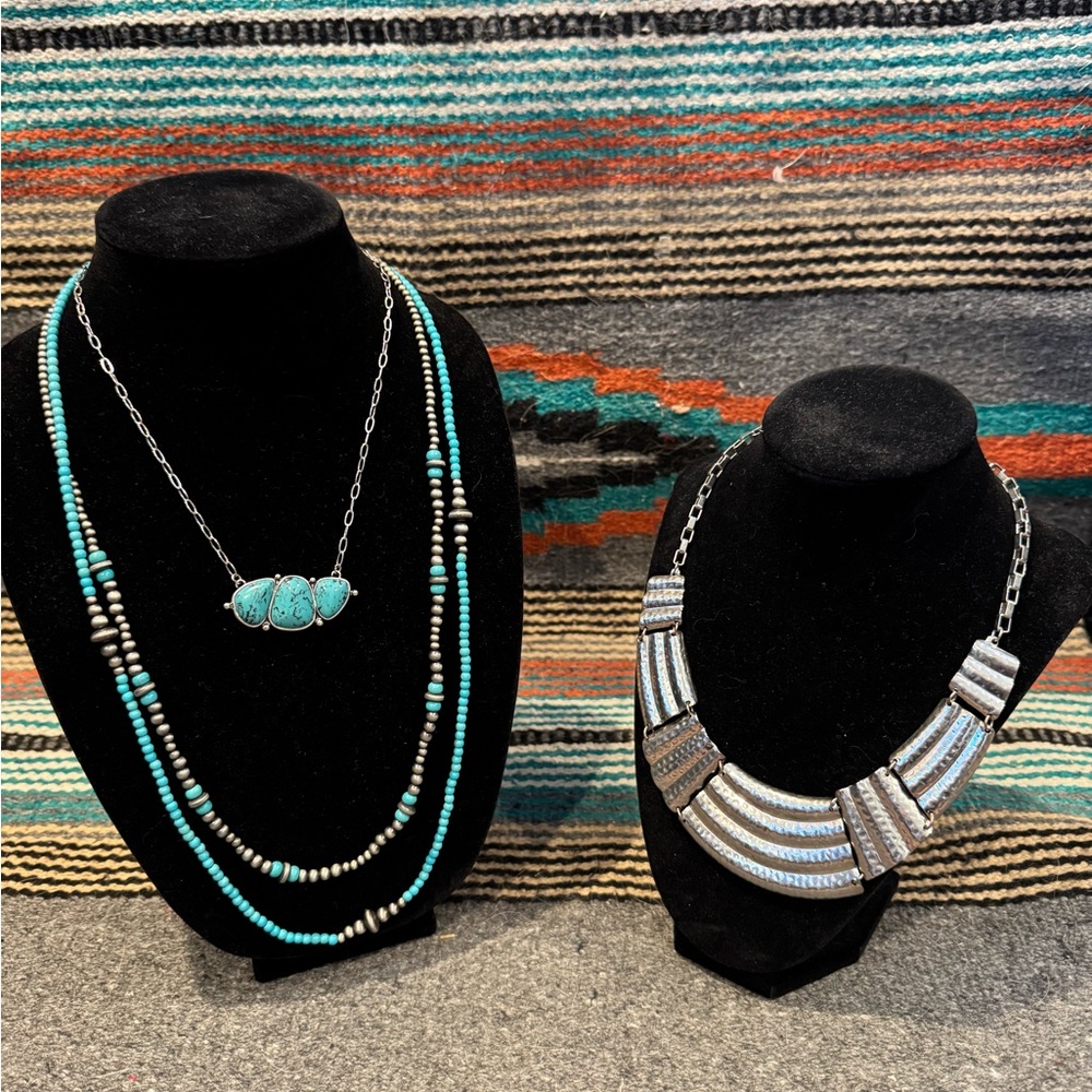 Turquoise and Silver Beaded Necklace Set